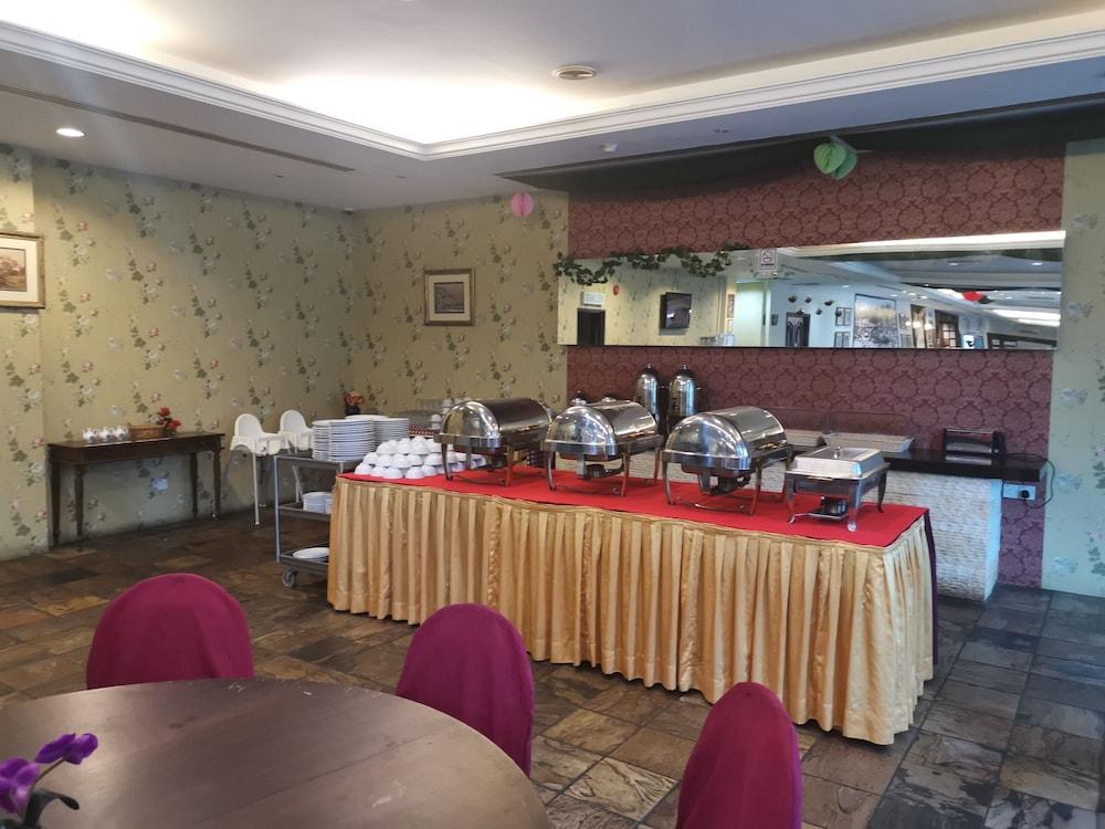 Regal Court Hotel Kuching Kültér fotó